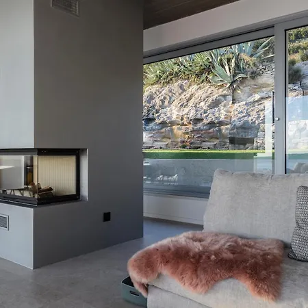 Villa Radun With Grand Heated Pool Kaštel Stari