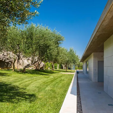 Villa Radun With Grand Heated Pool Kaštel Stari